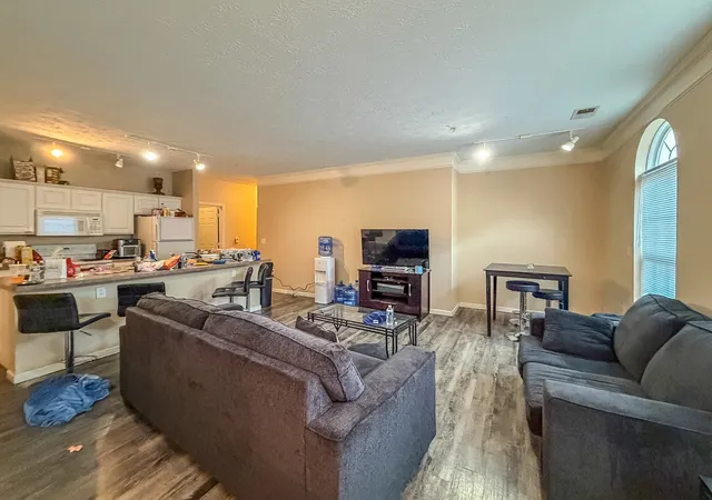 Homes for sale in Urbana, IL | 1903 N Lincoln Ave #220, Urbana, IL 61801 | MLS# 12686366