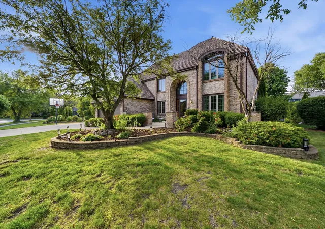 Homes for sale in Palos Park, IL | 10650 Wildwood Dr, Palos Park, IL 60464 | MLS# 12686386