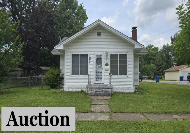 2nd image of 602 S Vicksburg St, Marion, IL 62959 | MLS# 12686453