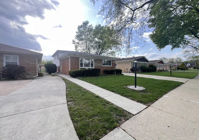 23rd image of 9220 Luna Ave, Morton Grove, IL 60053 | MLS# 12686461