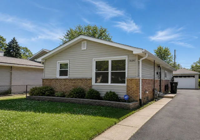1st image of 16641 Paulina St, Markham, IL 60428 | MLS# 12686471