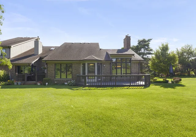 3rd image of 10536 Brookridge Ct, Frankfort, IL 60423 | MLS# 12686481