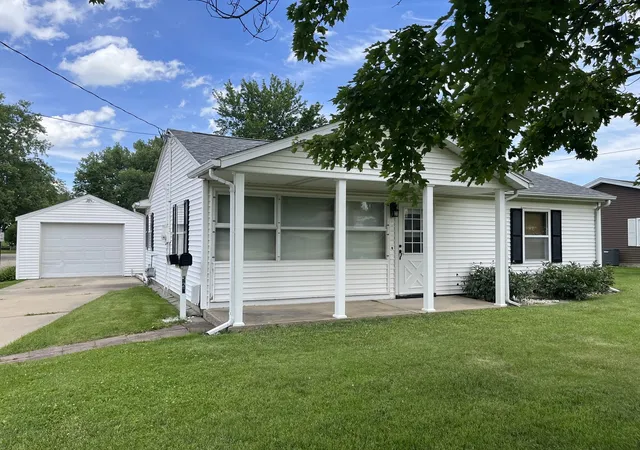 1st image of 526 Edwards St, Kewanee, IL 61443 | MLS# 12686510