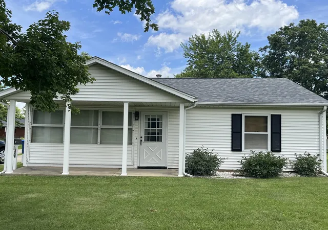 2nd image of 526 Edwards St, Kewanee, IL 61443 | MLS# 12686510
