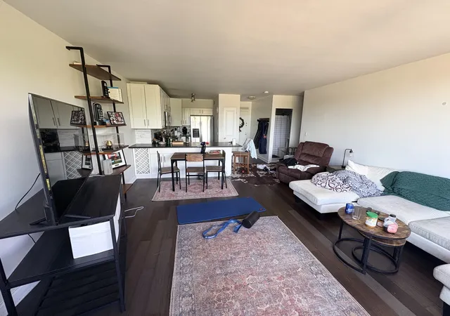 Photo 3 of Condo for sale at 1550 N Lake Shore Dr #3C, Chicago, IL 60610 | MLS# 12686517 | Listing updated on 2026-07-10