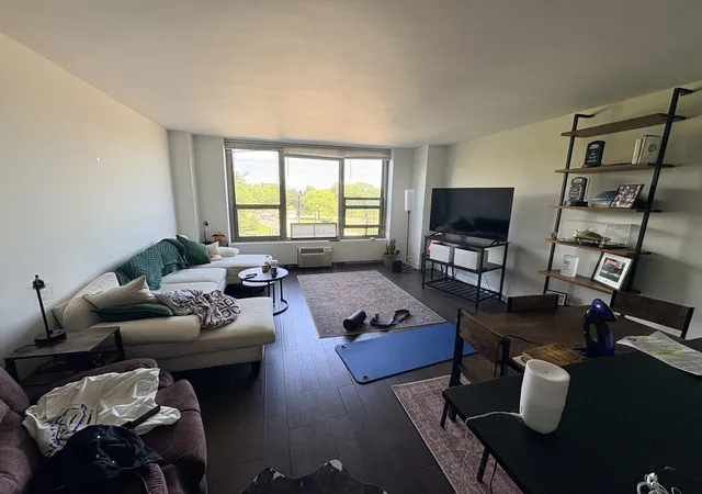 Photo 4 of Condo for sale at 1550 N Lake Shore Dr #3C, Chicago, IL 60610 | MLS# 12686517 | Listing updated on 2026-07-10