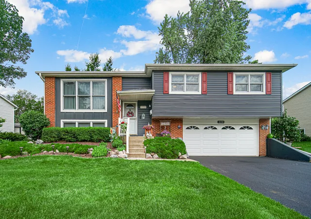 1st image of 3136 Everglade Ave, Woodridge, IL 60517 | MLS# 12686527