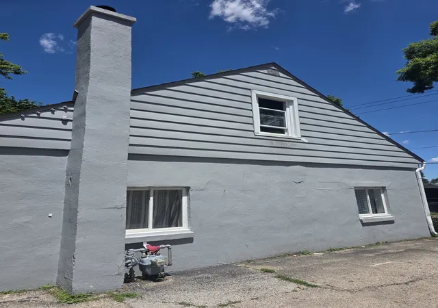 Homes for sale in Aurora, IL | 226 N Farnsworth Ave, Aurora, IL 60505 | MLS# 12686558