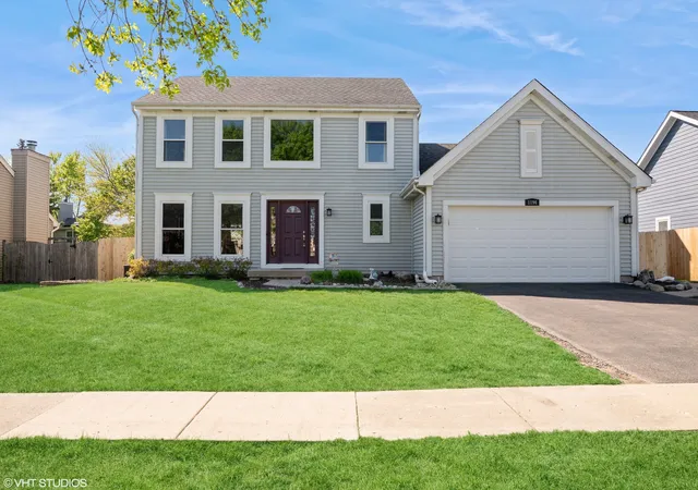 Homes for sale in Grayslake, IL | 1196 Hummingbird Ln, Grayslake, IL 60030 | MLS# 12686565