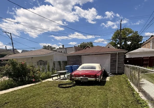 2nd image of 8410 S Burnham Ave, Chicago, IL 60617 | MLS# 12686571
