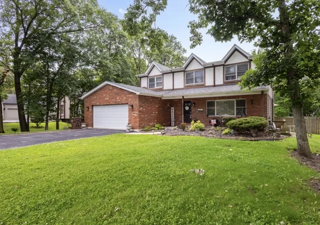 Photo 3 of Single family home for sale at 24216 S Plum Valley Dr, Crete, IL 60417 | MLS# 12686594 | Listing updated on 2026-09-14