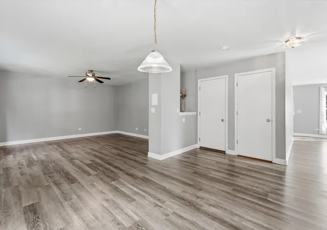 3rd image of 1601 Caton Ridge Dr, Plainfield, IL 60586 | MLS# 12686606