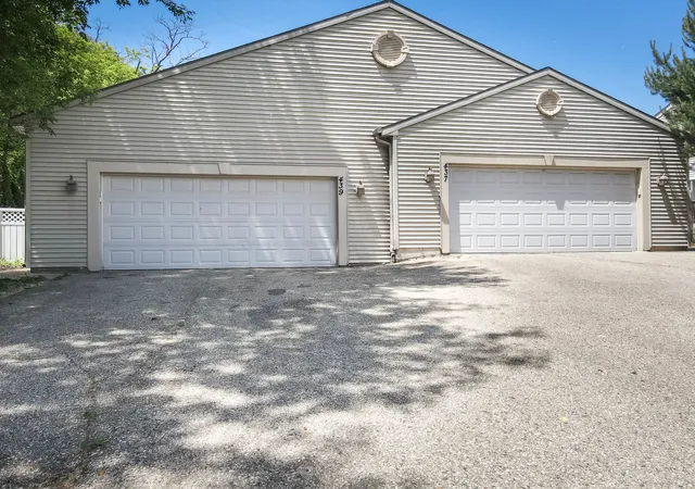 Homes for sale in Twin Lakes, WI | 437 Swanson Ct, Twin Lakes, WI 53181 | MLS# 12686642