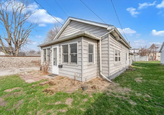 Homes for sale in Milan, IL | 515 2Nd Ave W, Milan, IL 61264 | MLS# 12686693