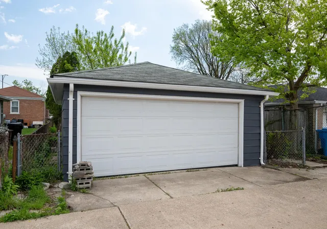 29th image of 8728 S King Dr, Chicago, IL 60637 | MLS# 12686755
