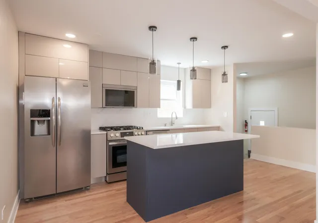 5th image of 8728 S King Dr, Chicago, IL 60637 | MLS# 12686755