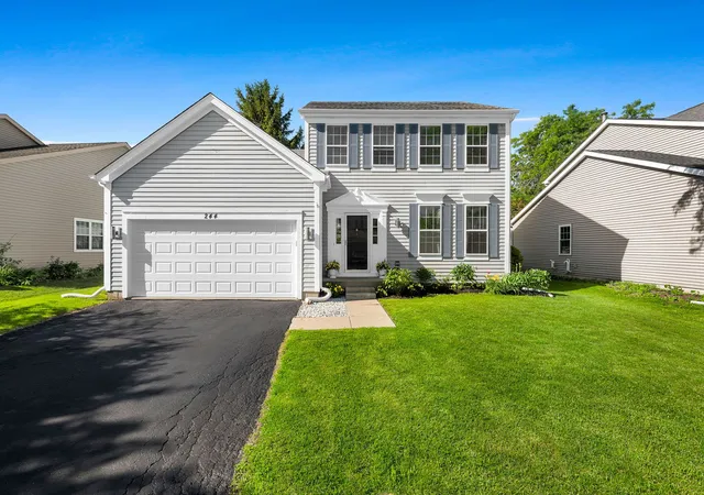 Homes for sale in Grayslake, IL | 244 Buckingham Dr, Grayslake, IL 60030 | MLS# 12686768