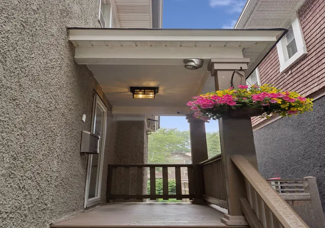 2nd image of 1518 W Norwood St, Chicago, IL 60660 | MLS# 12686784