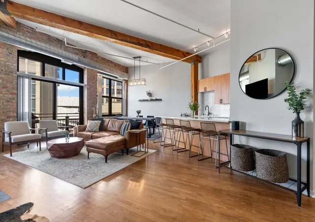 Homes for sale in Chicago, IL | 520 W Huron St #620, Chicago, IL 60654 | MLS# 12686789