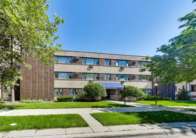 Homes for sale in Oak Park, IL | 222 Washington Blvd #305, Oak Park, IL 60302 | MLS# 12686794