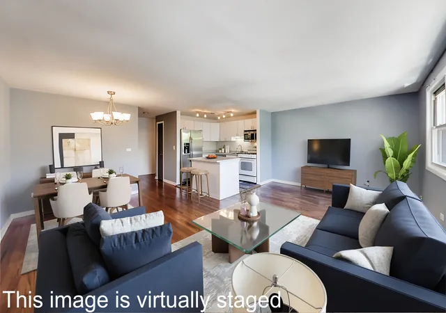5th image of 222 Washington Blvd, Oak Park, IL 60302