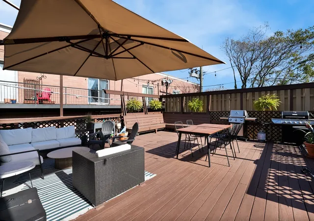 Homes for sale in Chicago, IL | 958 W Willow Street, Chicago, IL 60614 | Houzeo