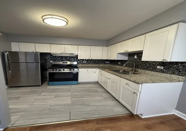 3rd image of 3 Tower Ct, Downers Grove, IL 60516 | MLS# 12686821