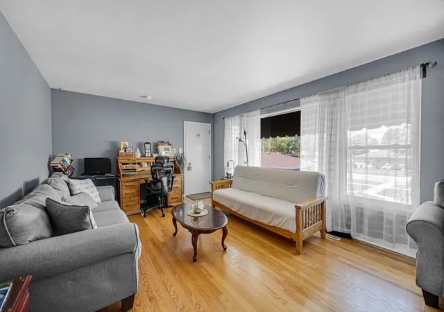 Homes for sale in Westchester, IL | 1551 Balmoral Ave #1551, Westchester, IL 60154 | MLS# 12686900