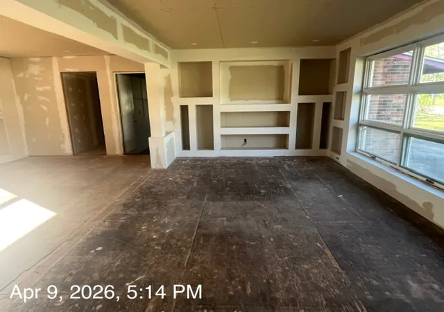 11th image of 501 Country Club Ln, Carterville, IL 62918 | MLS# 12686908