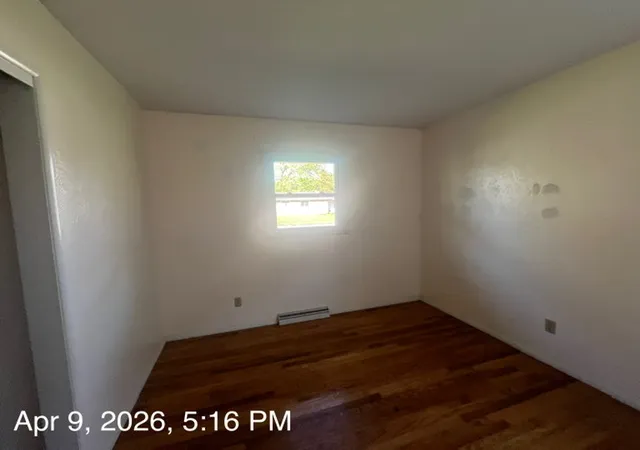 3rd image of 501 Country Club Ln, Carterville, IL 62918 | MLS# 12686908