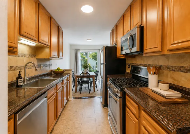 Homes for sale in Palatine, IL | 447 N Cambridge Dr #447, Palatine, IL 60067 | MLS# 12686953