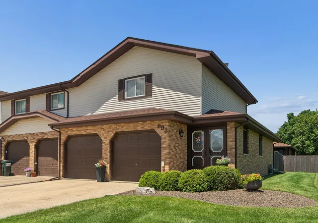 Homes for sale in New Lenox, IL | 893 Meadow Ridge Ln #0, New Lenox, IL 60451 | MLS# 12686974