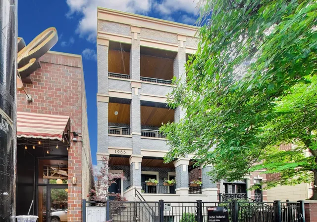 Homes for sale in Chicago, IL | 1955 N Halsted St #2, Chicago, IL 60614 | MLS# 12687036