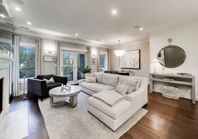 Homes for sale in Chicago, IL | 1955 N Halsted St #2, Chicago, IL 60614 | MLS# 12687036