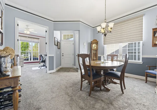 2nd image of 3871 Crooked Creek Dr, Elgin, IL 60124 | MLS# 12687132