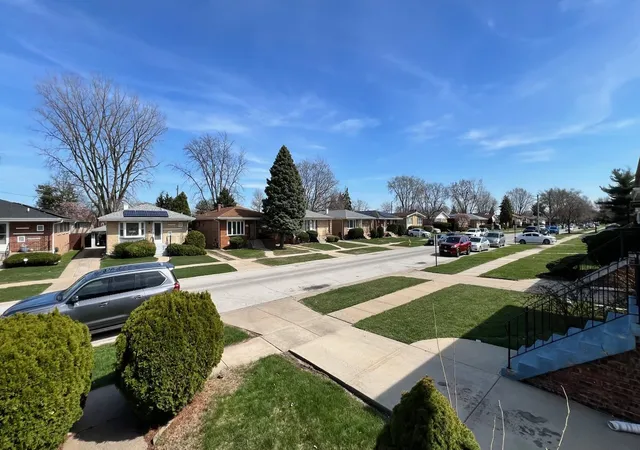 2nd image of 306 Prairie Ave, Calumet City, IL 60409 | MLS# 12687147