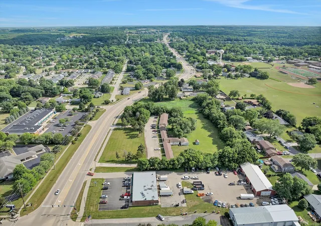 4th image of 1015 N Bridge St, Yorkville, IL 60560 | MLS# 12687184