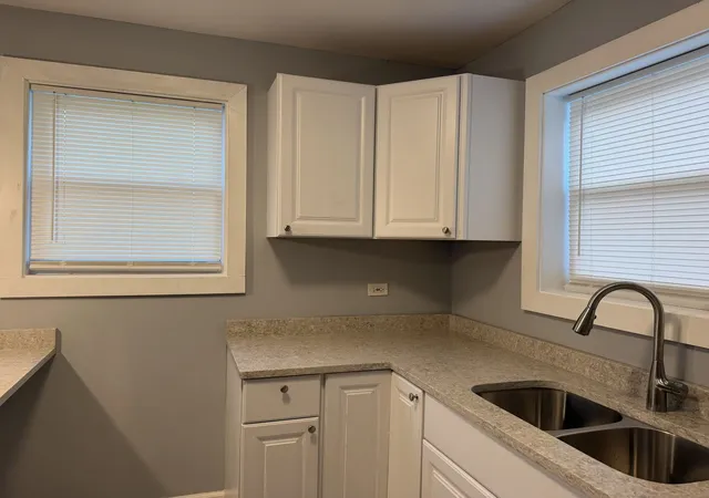 5th image of 12529 S Loomis St, Calumet Park, IL 60827 | MLS# 12687235