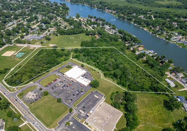 3rd image of 4000 N Johnsburg Rd, Johnsburg, IL 60051 | MLS# 12687236