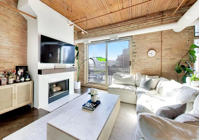 5th image of 550 N Kingsbury St, Chicago, IL 60654