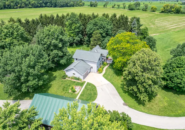 Homes for sale in Caledonia, IL | 12730 Beloit Rd, Caledonia, IL 61011 | MLS# 12687270