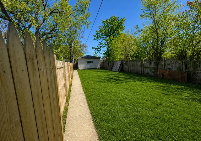 26th image of 1234 W 97th Pl, Chicago, IL 60643 | MLS# 12687322