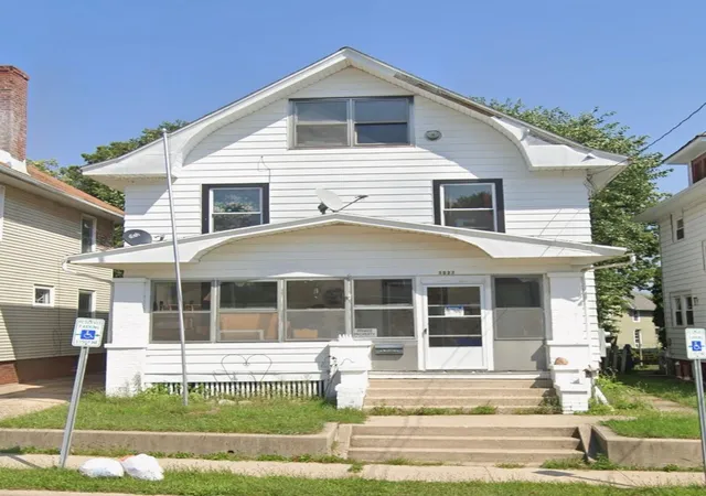 Homes for sale in Rockford, IL | 1027 Ridge Ave, Rockford, IL 61103 | MLS# 12687334
