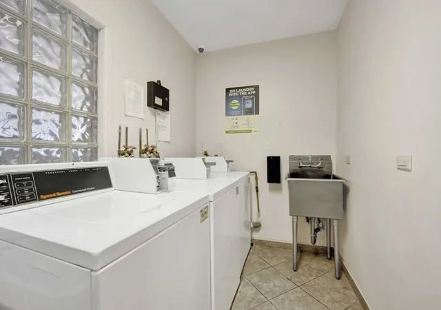 Homes for sale in Forest Park, IL | 314 Lathrop Avenue, Forest Park, IL 60130 | Houzeo