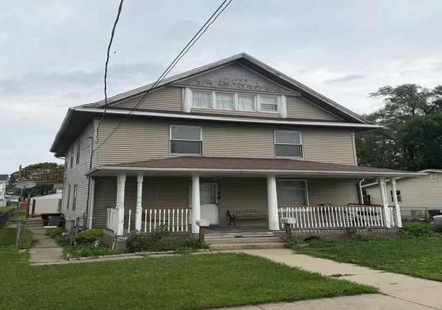 2nd image of 2108 20th Ave, Rockford, IL 61104 | MLS# 12687396