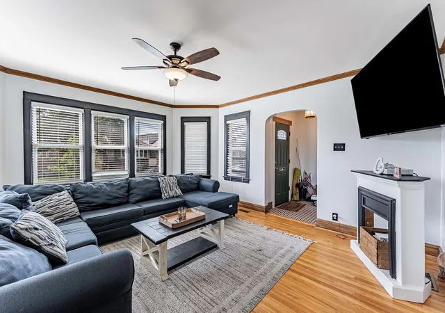 4th image of 2901 N 76Th Ct, Elmwood Park, IL 60707 | MLS# 12687475