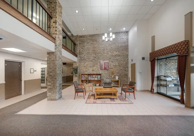 Homes for sale in Schaumburg, IL | 1460 Fairlane Dr #307, Schaumburg, IL 60193 | MLS# 12687586