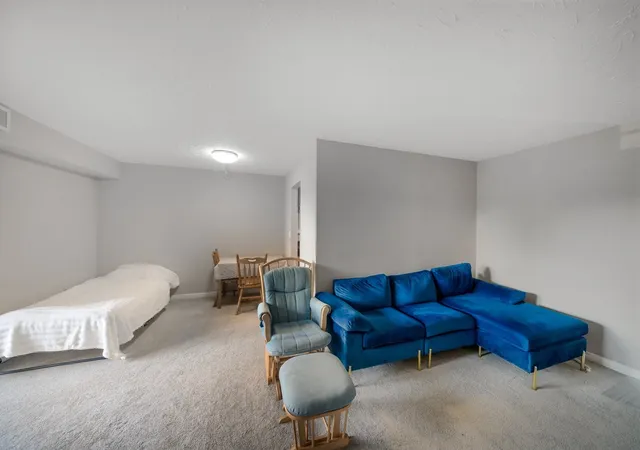 Homes for sale in Schaumburg, IL | 1460 Fairlane Dr #307, Schaumburg, IL 60193 | MLS# 12687586