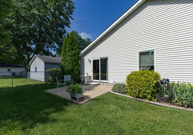 Homes for sale in Geneseo, IL | 518 N Russell Ave, Geneseo, IL 61254 | MLS# 12687596
