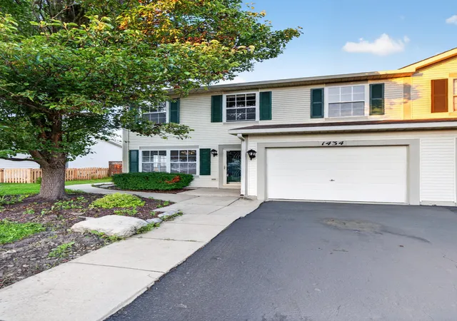 2nd image of 1434 Levato Ln, Minooka, IL 60447 | MLS# 12687606
